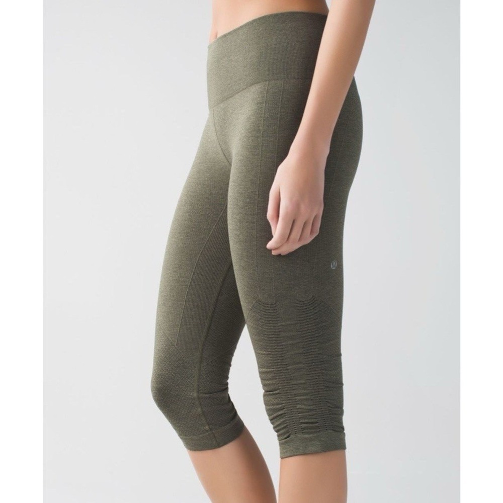 Lululemon Olive Green High Rise Crop Leggings Ruched‎ Bottoms Athleisure
